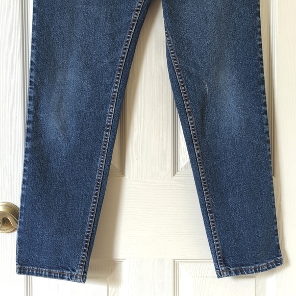 Levi's Y2K Vintage 550 Dark Wash Relaxed Fit Tapered Leg Denim Mom Jeans 8P - Picture 3 of 15